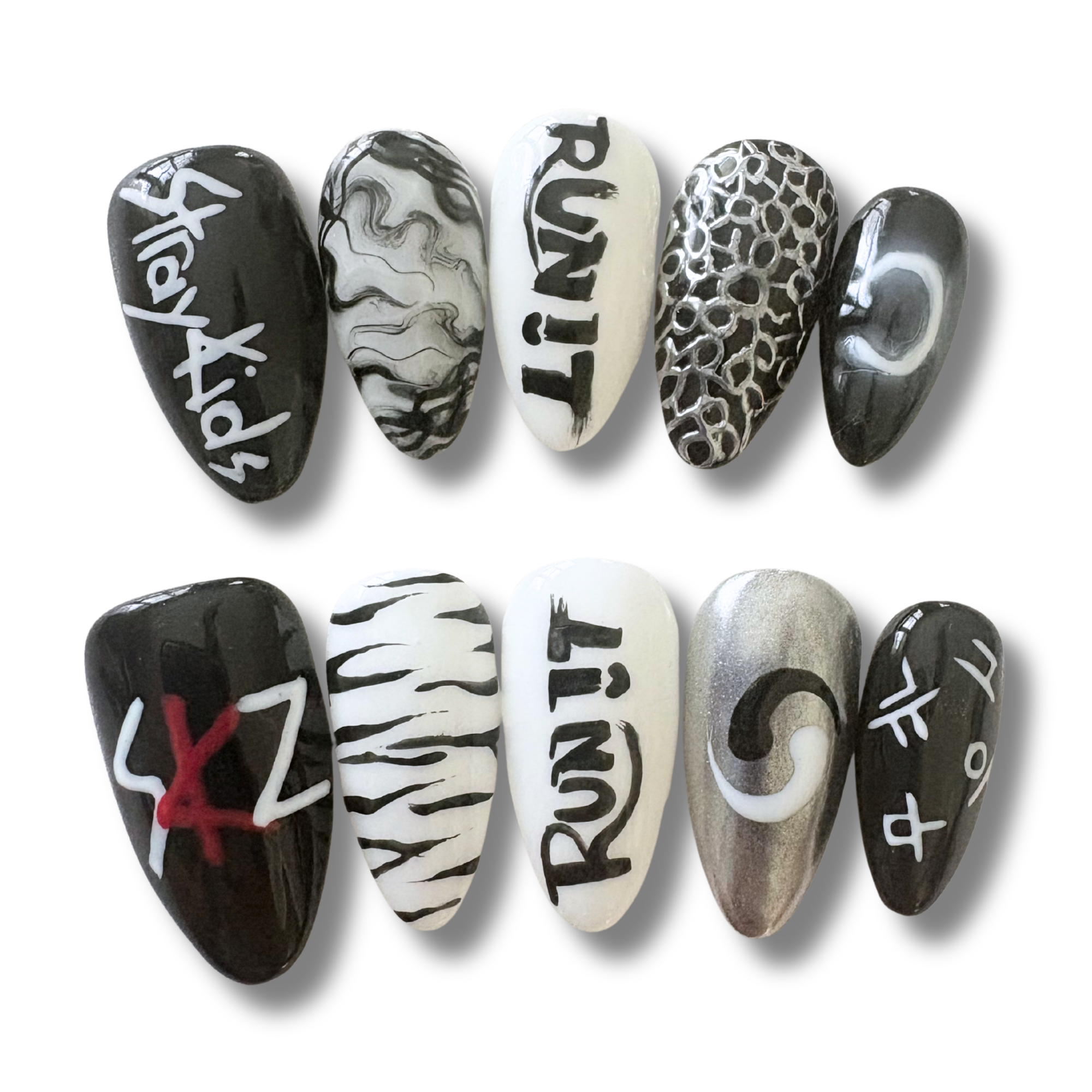 Stray Kids "RUN IT" Nails
